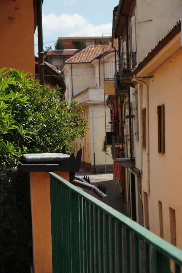 La Casa Di Ringhiera Apartamento Alba  Exterior foto